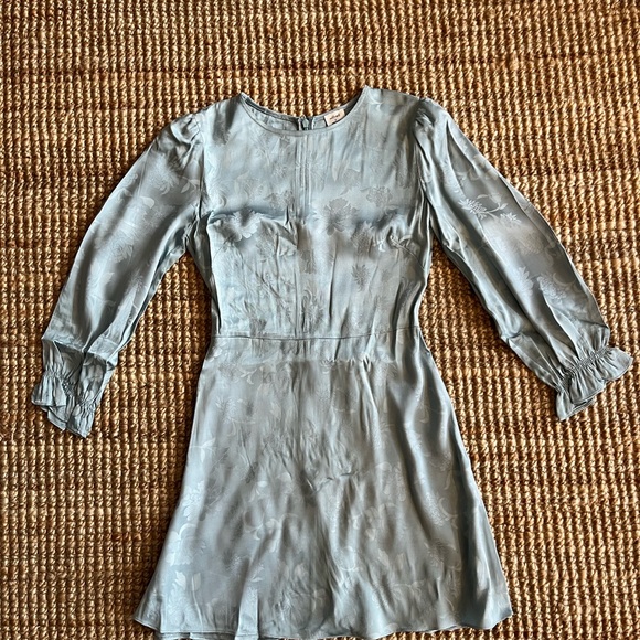 Aritzia Wilfred Floral Satin Long Sleeve Dress | Size 0 - Picture 3 of 6